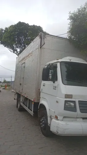 Fretes e mudanças com qualidade !