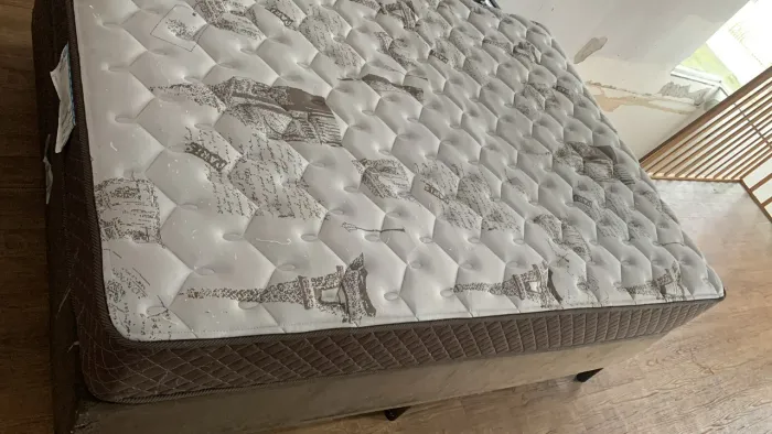 Cama box casal