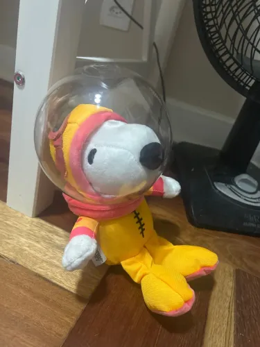 Pelúcia Snoopy Astronauta Cacau Show