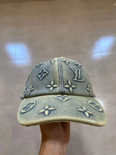 boné louis vuitton monogram washed denim