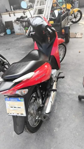 Vende-se moto biz