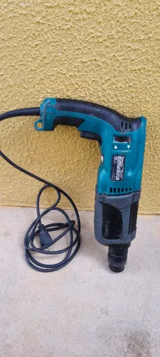 Martelete Makita 220 watts 