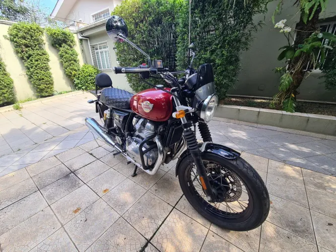 Royal Enfield Interceptor 650 (23/24) | Apenas 4.500 km! Impecável + Acessórios