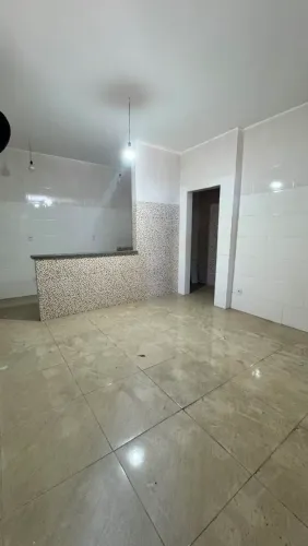 Alugo ponto de comércio em santa Mônica 