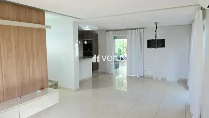 CASA CONDOMÍNIO para aluguel, 3 quartos, 2 suítes, 2 vagas, GAVEA - Uberlândia/MG