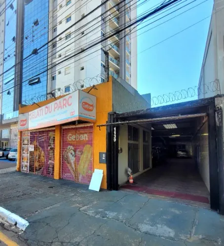 Locação de Imóvel no Centro ( 3 ambientes inclusos ) em frente Prq. Ambiental