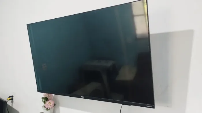 TV AOC 43 polegadas ( COM DEFEITO )