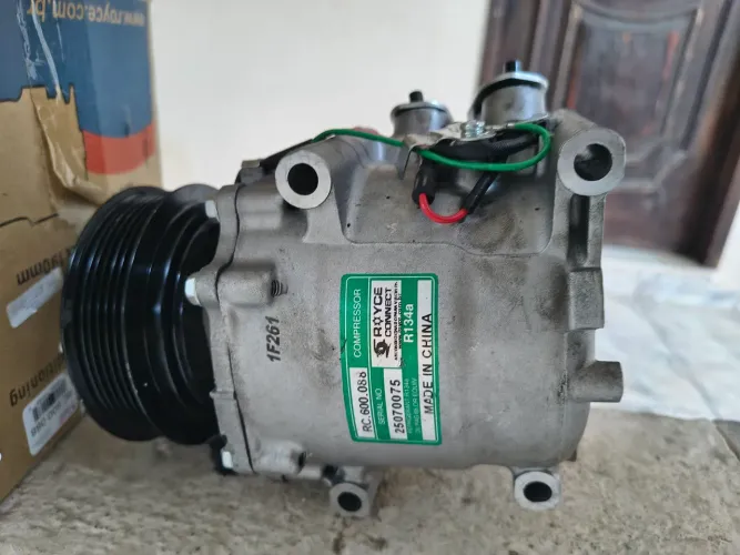 Compressor de ar condicionado do Honda Civic 2004