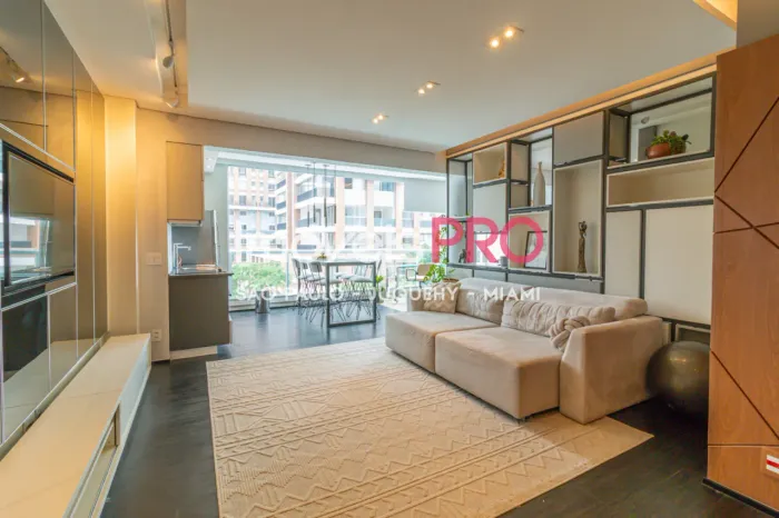 Apartamento para venda no Itaim Bibi 67m² 1 suíte e 1 vaga.