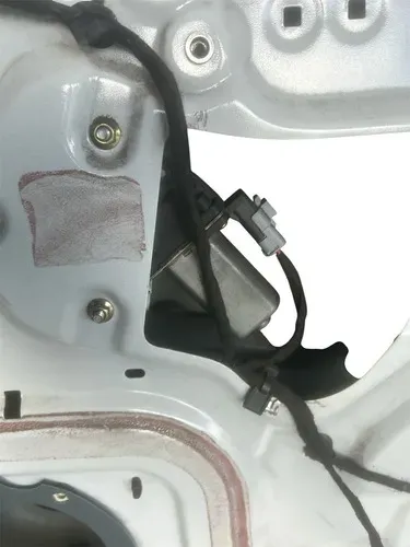 Máquina Vidro Dianteira Direita Chery Tiggo 2 18/20