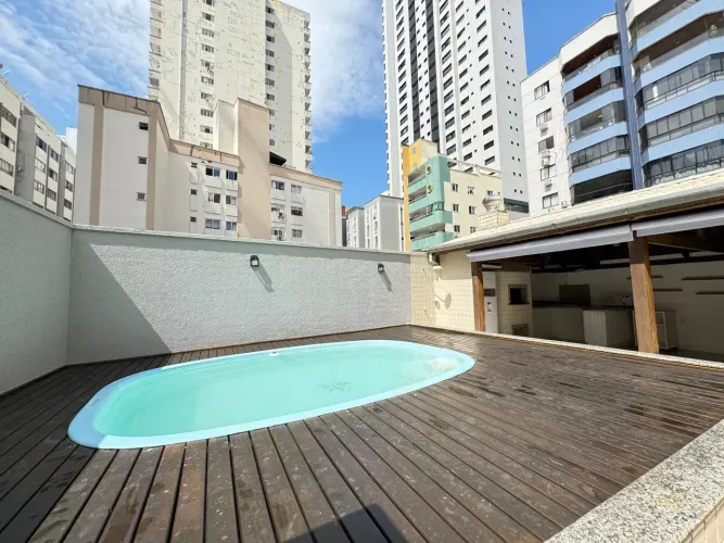 DIFERENCIADO À VENDA | PISCINA PRIVATIVA | 03 DORMITÓRIOS | 02 VAGAS | COM LAZER