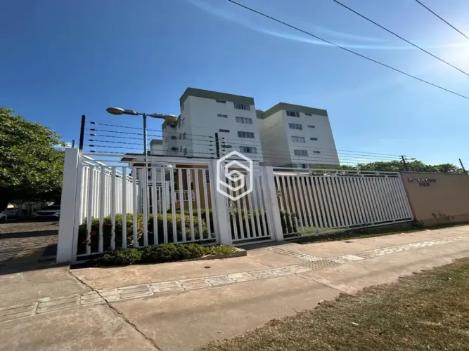 APARTAMENTO NO CONDOMINIO BOSQUE LESTE