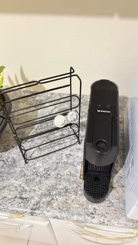 Cafeteira Nespresso Essenza Mini