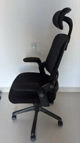 Cadeira ergonômica Elements Astra
