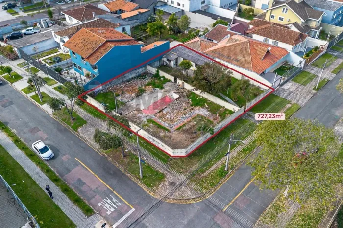 VENDA | TERRENO 727,23 m² no PAROLIN