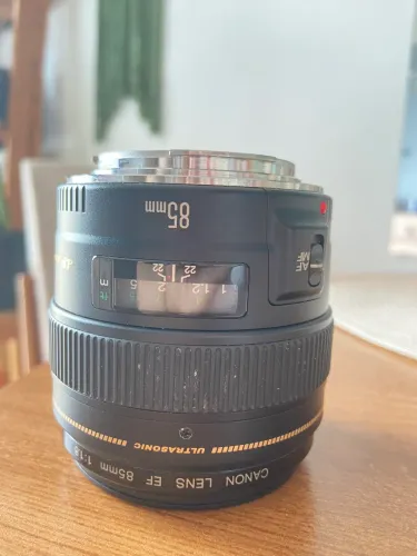Lente canon 85mm 1.8 serve 6d 5d t7 sl3 80d 90d