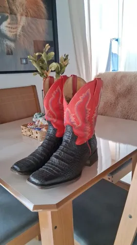 Bota Jácomo