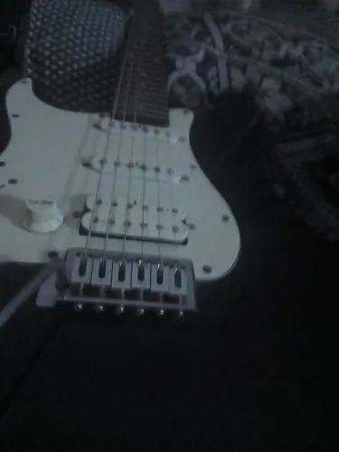 Guitarra stratocaster condor rx-30