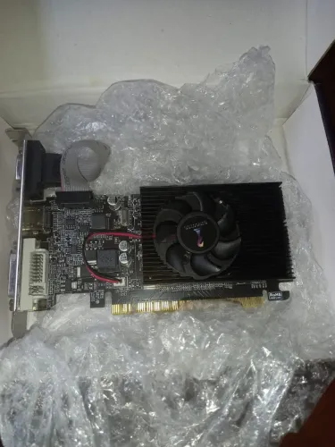 Placa de vídeo GT 610 NOVA!! 2gb