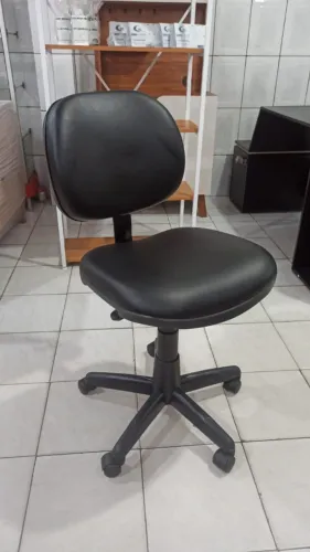 Cadeira giratória executiva para escritório