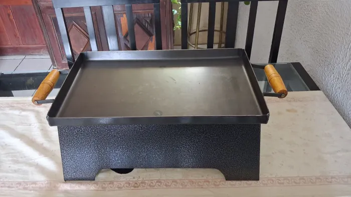 De 230 por 200 churrasqueira a álcool de ferro em perfeito estado
