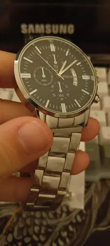 Kit Relógio Masculino Prata Geneva + Cordão com Cruz e Pulseira (Novo)