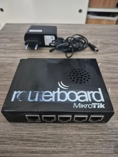 Routerboard 450G Mikrotik Gigabit Case Anatel