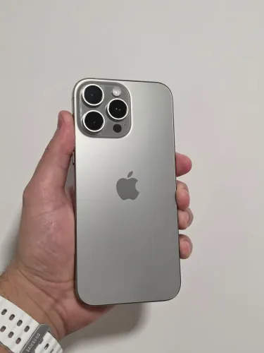 iPhone 16 Pro Max 256 GB Bateria 96 Zerado 