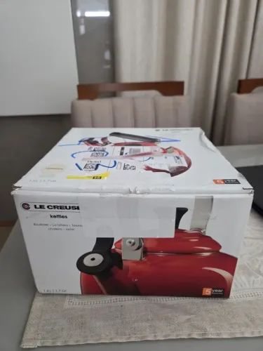 Chaleira lê creuset