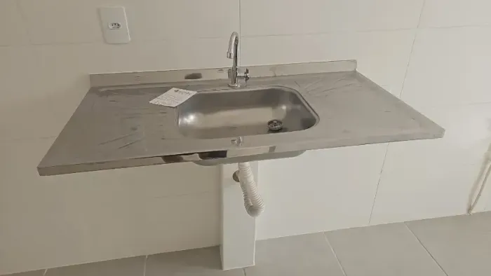 Pia de Inox Cozinha Nova (Retirada de Apê) + Torneira 53x100cm