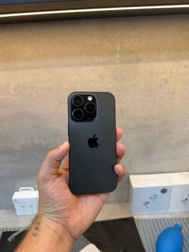 iPhone 16 PRO 128GB 