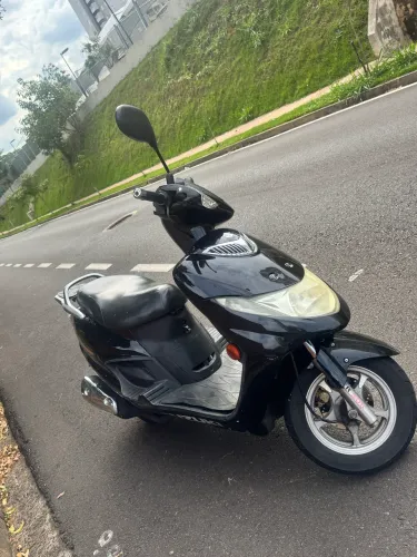 Suzuki Burgman 2008