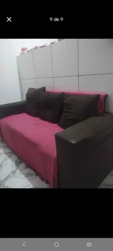 Um par de sofá dois 3 três lugares / acompanha almofada 