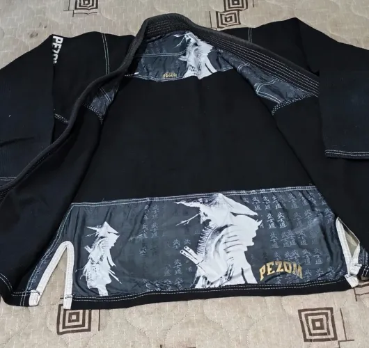 Kimono preto ( novo)