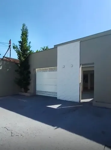 Vendo ou troco em imóvel comercial no comércio da jatuarana