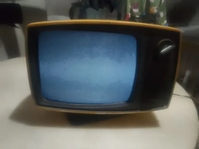 Tv antiga