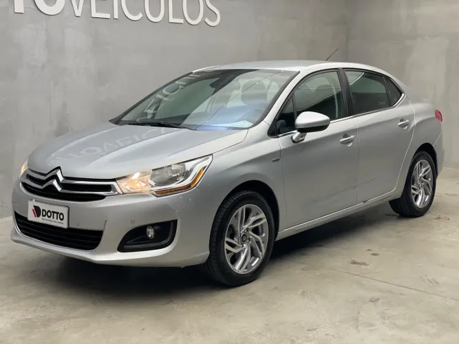 Citroen C4 Lounge Exclusive 1.6 Turbo Flex Aut. 2014