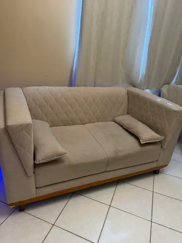 Sofá 2 lugares