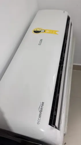 Ar-Condicionado Split Inverter Elgin Eco Inverter 18000 BTUs Frio Wi-Fi Branco 220V