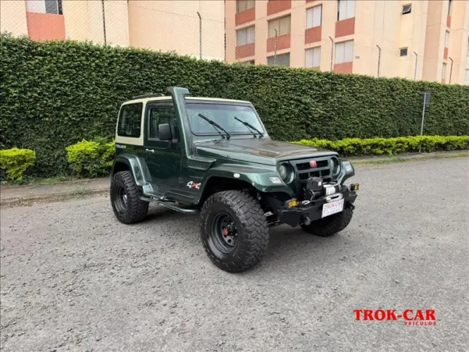 Troller T-4 4X4 3.0 TB Int. Cap. Rígida Diesel 2011