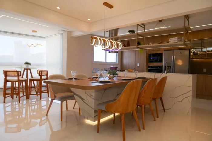 Apartamento com 3 dormitórios à venda em Praia Grande no Canto do Forte