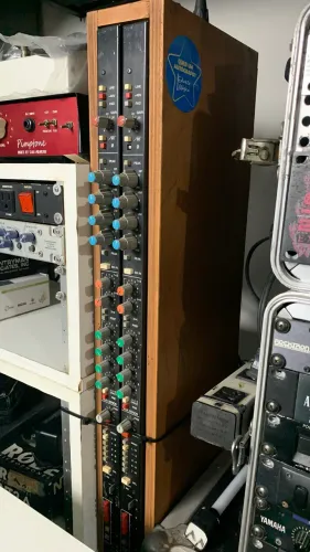 Pré Amp/Eq Channel Strip Stereo Crest Áudio USA