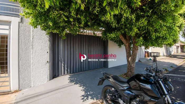 Casa com 2 Quartos à venda, 170 m² por R$ 450.000 - Jardim Maracanã - São José do Rio Pret