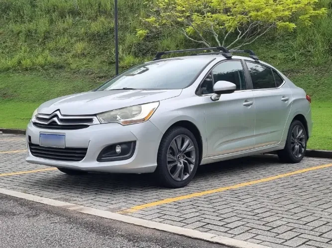 Citroen C4 Lounge Tendance 2.0 Flex 4P Aut. 2014