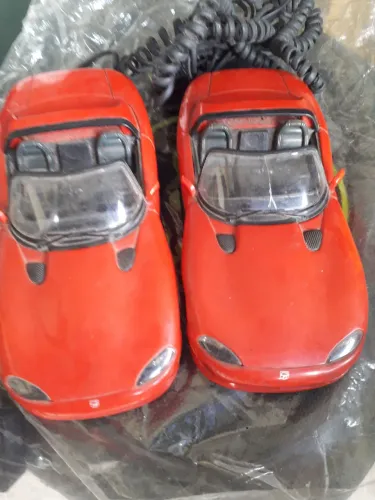 Antigo carrinho de telefone 