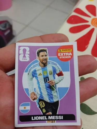 Lionel Messi figurinha da copa de 2026 extra sticker roxo