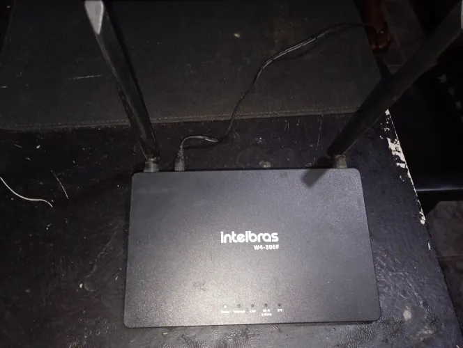 Roteador Wireless Wi-force Intelbras W4-300f Cor Preto