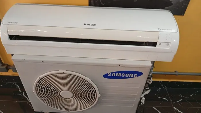 Ar condicionado 24 mil BTUs Samsung novo.