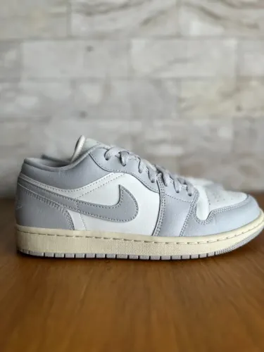 tênis nike air jordan low original, estado impecável, usado pouquíssimas vezes
