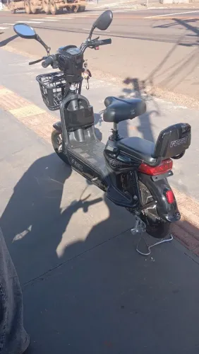 Scooter eletrica